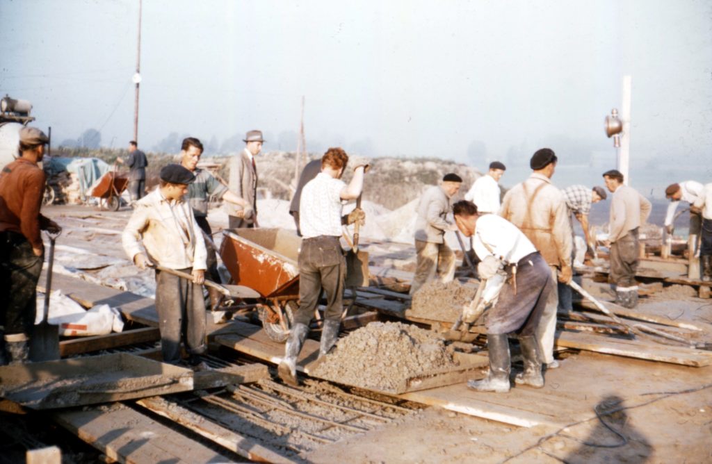 TArvontien rakentaminen 1950-luvulla